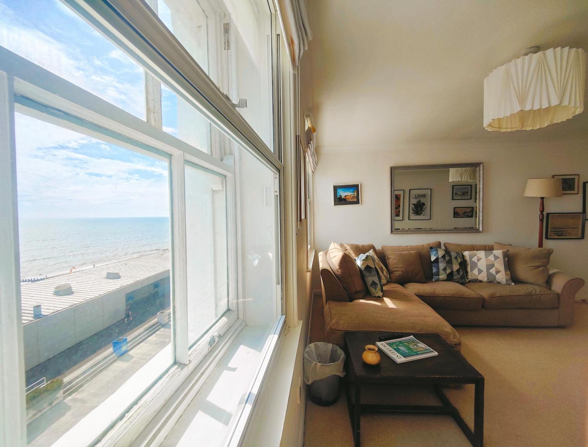 Stunning Seafront Flat,st Leonards St Leonards-on-Sea