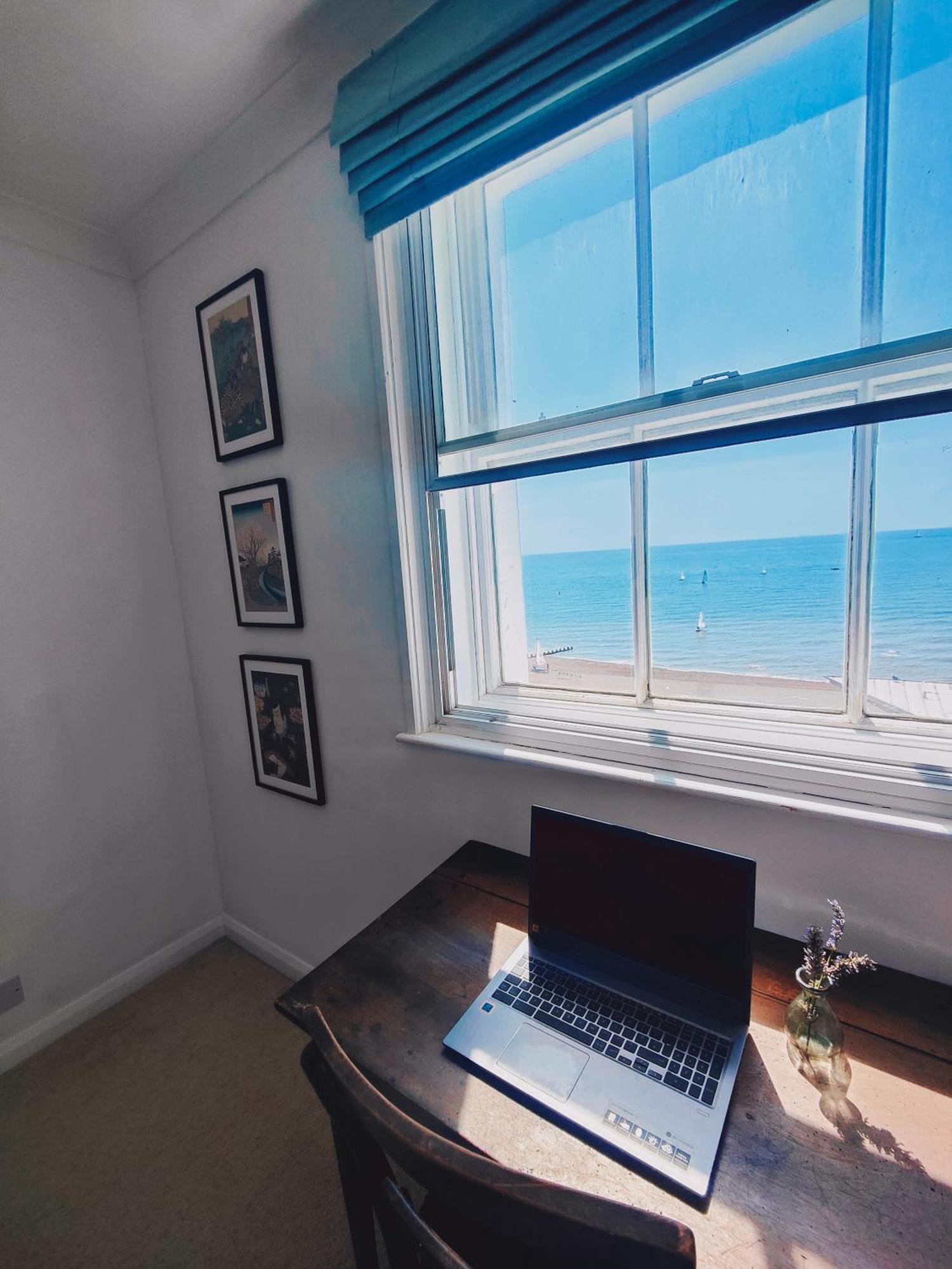 Stunning Seafront Flat,st Leonards St Leonards-on-Sea
